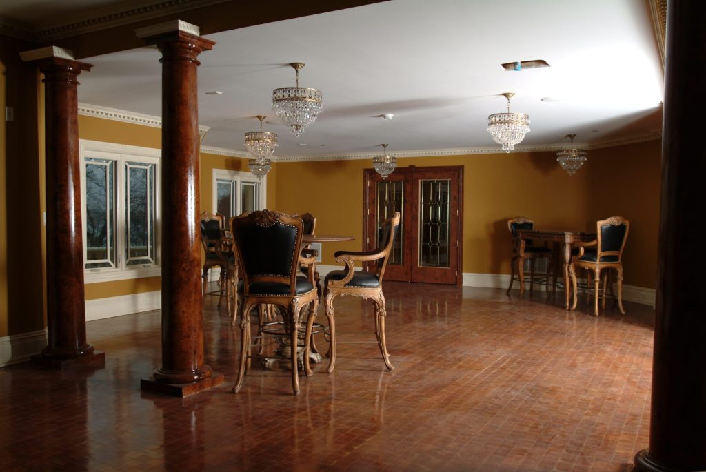 Valentin Estate JP King Auction Company