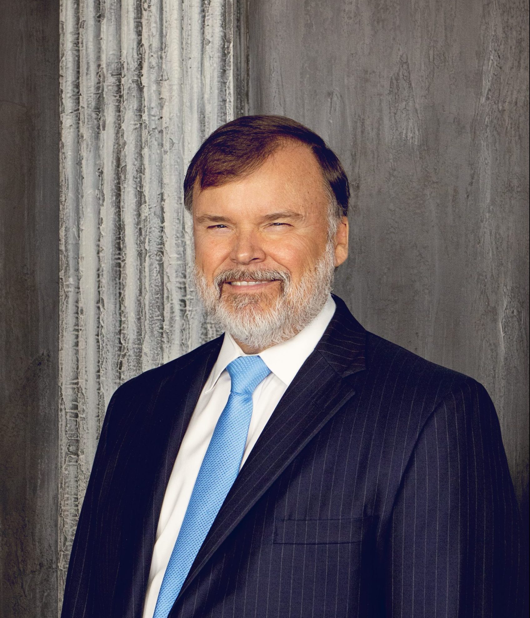 J. Craig King is the President Emeritus and Senior Auction Marketing Specialist at J.P. King